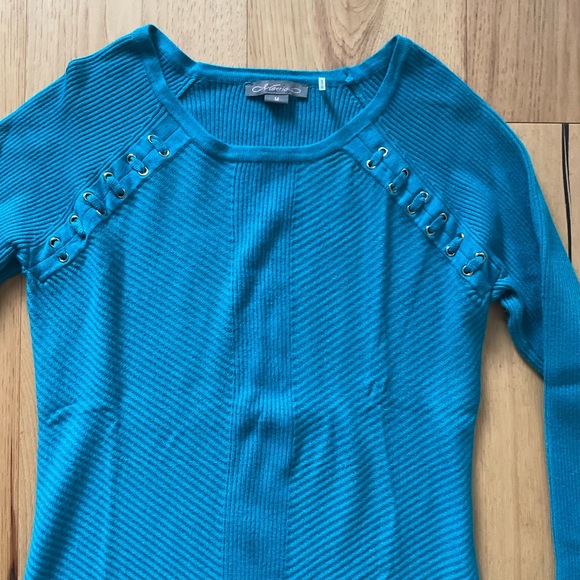 Metric Teal Long Sleeve Women's Sweater, Size Medium - Picture 3 of 7